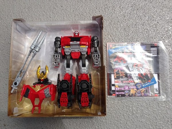 Tokyo Toy Show   Transformers Go! Autobot Samurai Team Out Of Box Images Show Combiner Toys  (4 of 23)